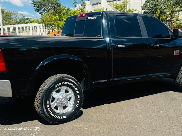 Foto 5 - RAM 2500 Laramie 6.7 Turbo Diesel 4x4