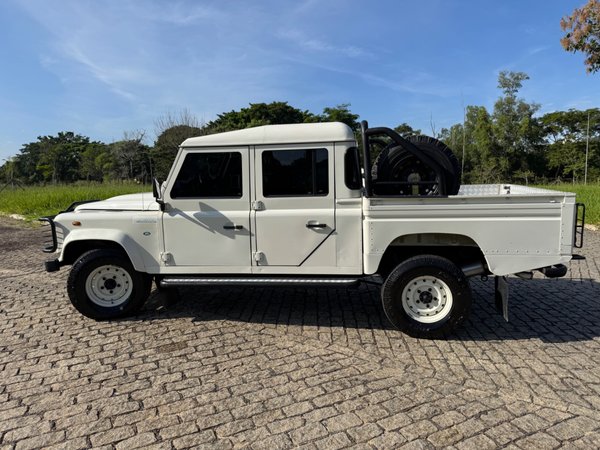 Foto 4 - Land Rover Defender Crew Cab 130 2.5 Turbo Diesel 4x4