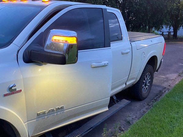 Foto 9 - RAM 3500 Longhorn Limited 6.7 Turbo Diesel 4x4