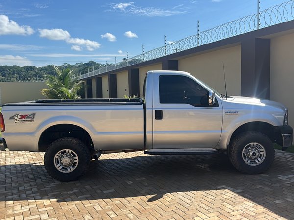 Foto 3 - Ford F250 XLT 3.9 Turbo Diesel 4x4 C.S