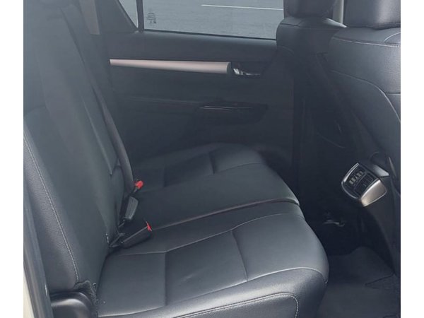 Foto 9 - Toyota Hilux SRV 2.8 Turbo Diesel 4x4