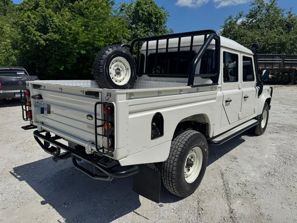 Foto 7 - Land Rover Defender Crew Cab 130 2.5 Turbo Diesel 4x4