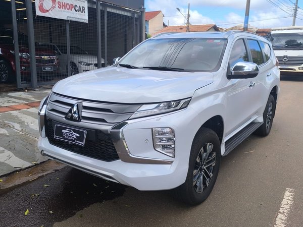 Foto 3 - Mitsubishi Pajero Sport HPE-S 2.4TDi 16v 4X4