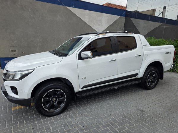 Foto 3 - Chevrolet S10 High Country 2.8 Turbo Diesel 4x4