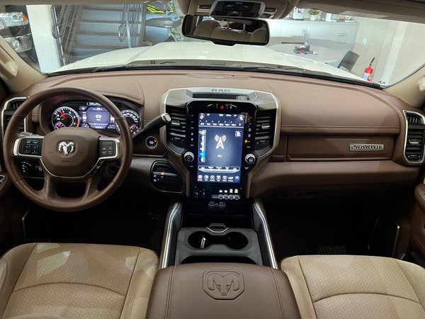 Foto 6 - RAM 2500 Laramie 6.7 Turbo Diesel 4x4