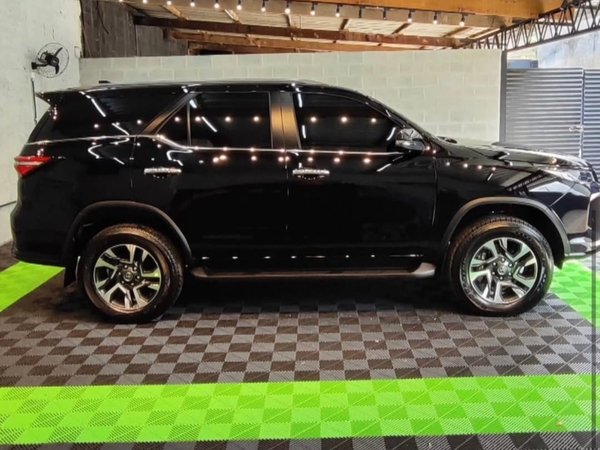 Foto 4 - Toyota Hilux SW4 SRX Platinum 2.8 Turbo Diesel 4x4