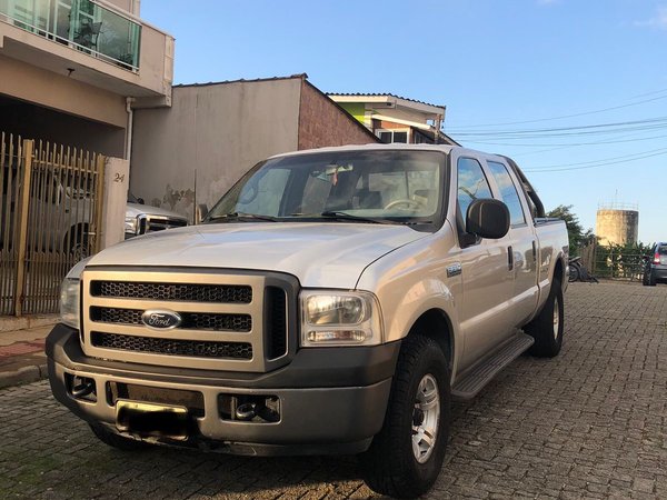 Foto 1 - Ford F250 XLT 3.9 Turbo Diesel
