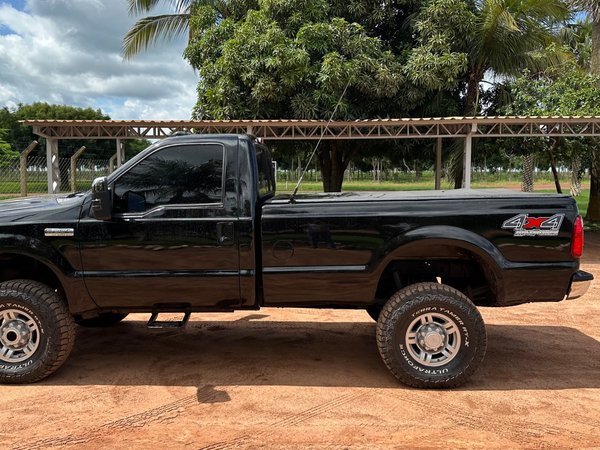 Foto 5 - Ford F250 XLT 3.9 Turbo Diesel 4x4 C.S