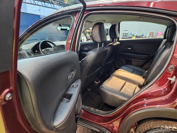 Foto 10 - Honda HR-V EXL 1.8 16v