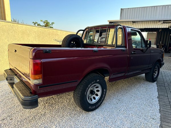 Foto 2 - Ford F1000 Super Série 3.9 Turbo Diesel 4x2 C.S