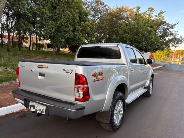 Foto 4 - Toyota Hilux SRV Top 3.0 Turbo Diesel 4x4