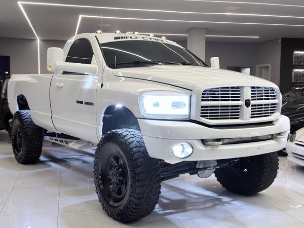 Foto 3 - RAM 2500 SLT 5.9 Turbo Diesel 4x4 C.S