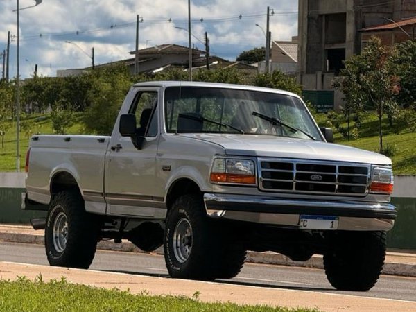 Foto 3 - Ford F1000 XLT 4.3 Turbo Diesel 4x4 C.S