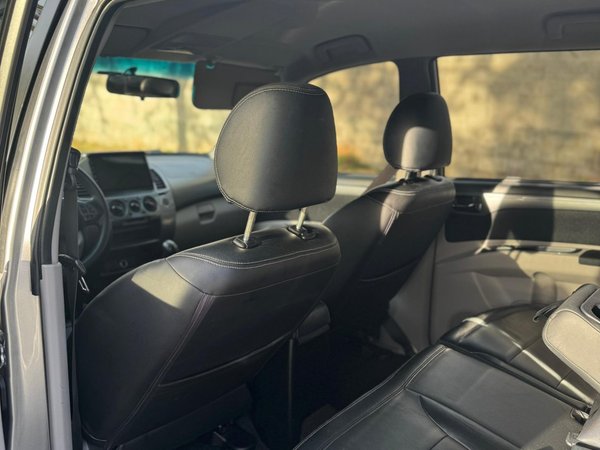 Foto 7 - Mitsubishi Pajero Dakar HPE 3.2TDi 16v 4x4