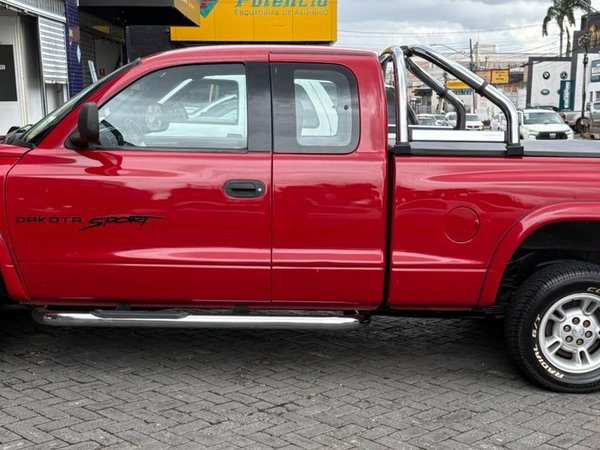 Foto 10 - Dodge Dakota Sport 3.9 V6 C.E.