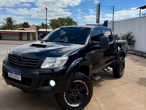 Foto 1 - Toyota Hilux SRV Top 3.0 Turbo Diesel 4x4