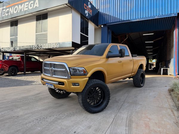 Foto 1 - RAM 2500 Laramie 6.7 Turbo Diesel 4x4