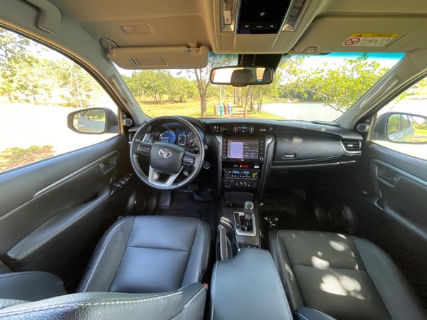 Foto 5 - Toyota Hilux SW4 SRX Platinum 2.8 Turbo Diesel 4x4
