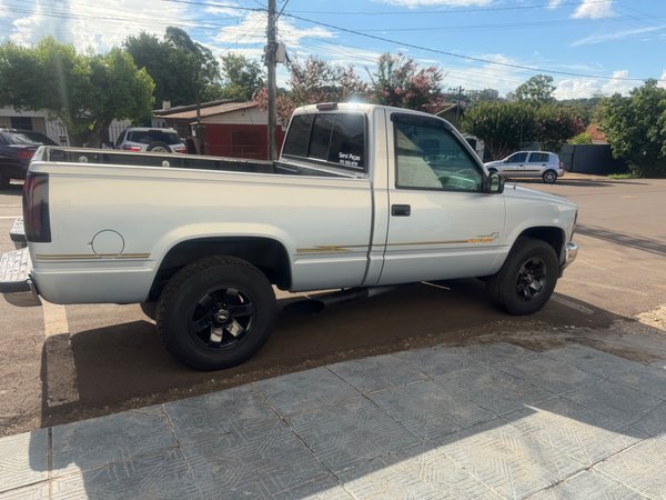 Foto 4 - Chevrolet Silverado D20 Rodeio 4.2TD 18v