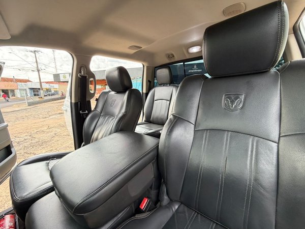 Foto 9 - RAM 2500 Laramie 6.7 Turbo Diesel 4x4