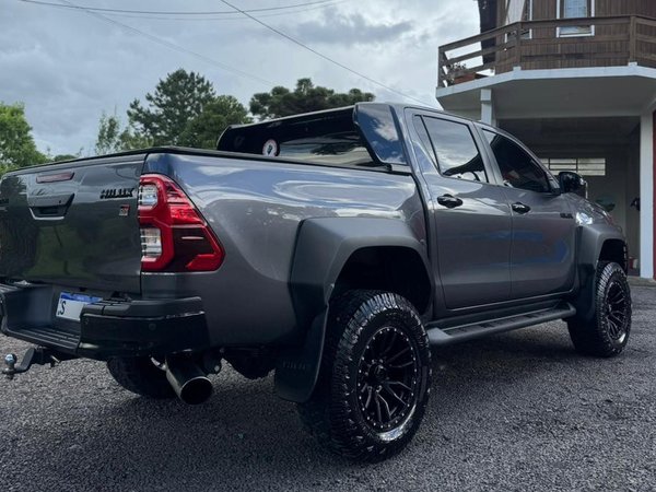 Foto 6 - Toyota Hilux GR Sport 2.8 Turbo Diesel 4x4