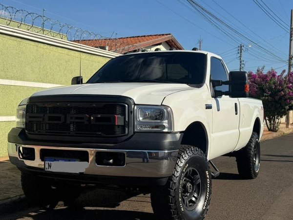 Foto 1 - Ford F250 XLT 3.9 Turbo Diesel 4x4 C.S