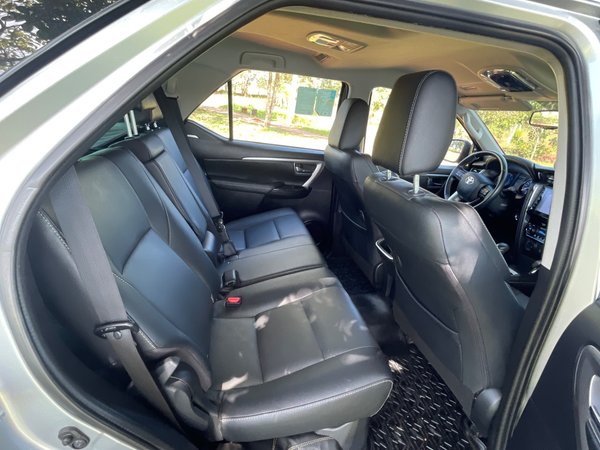 Foto 8 - Toyota Hilux SW4 SRX Platinum 2.8 Turbo Diesel 4x4