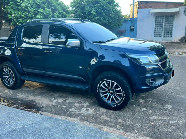 Foto 1 - Chevrolet S10 High Country 2.8 Turbo Diesel 4x4