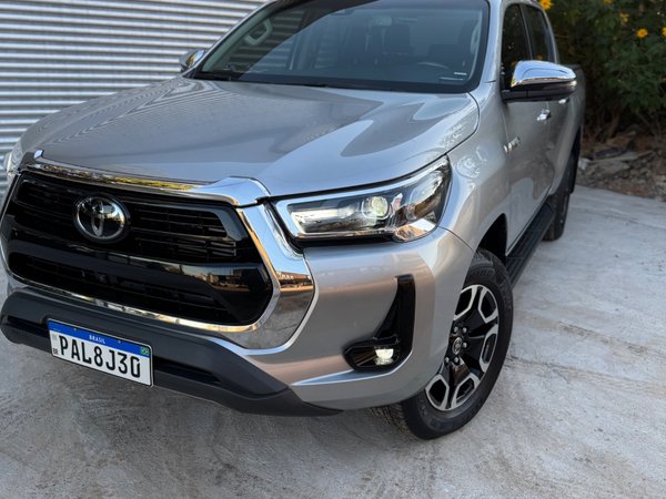 Foto 2 - Toyota Hilux SRX 2.8 Turbo Diesel 4x4