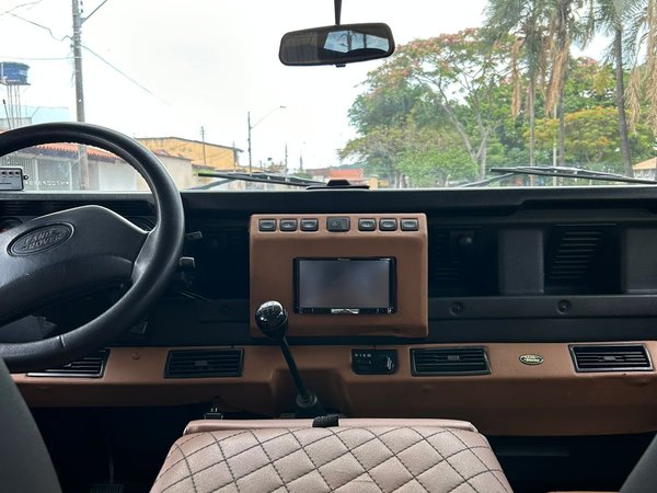 Foto 6 - Land Rover Defender 110 Hcpu 2.5 Turbo Diesel 4x4