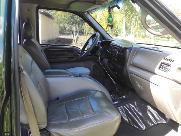Foto 6 - Ford F250 XLT 4.2 Turbo Diesel 4x2