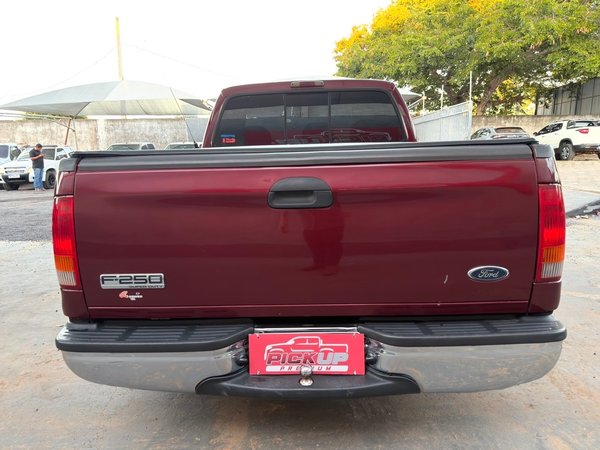 Foto 7 - Ford F250 XLT 4.2 Turbo Diesel 4x2 C.S