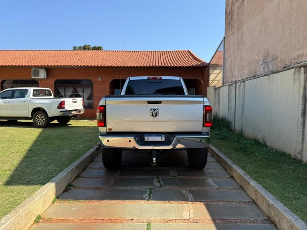 Foto 5 - RAM 2500 Laramie 6.7 Turbo Diesel 4x4
