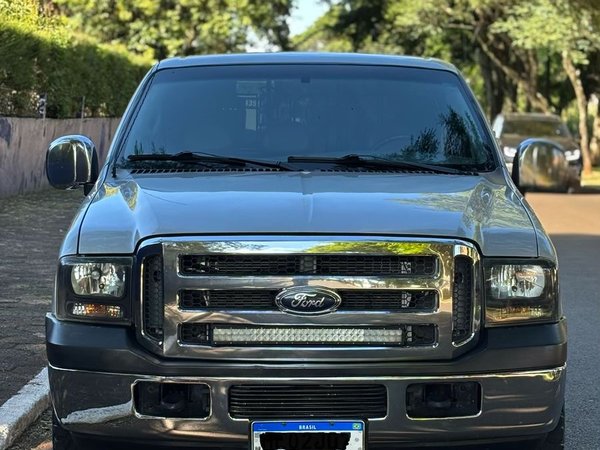 Foto 2 - Ford F250 Tropical 4.2 Turbo Diesel