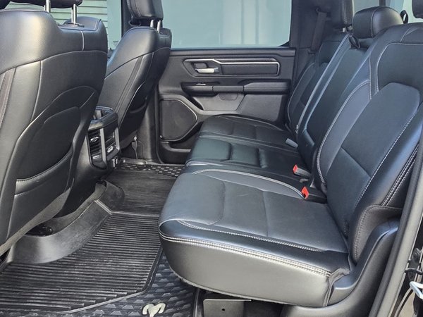 Foto 9 - RAM 1500 Rebel 5.7 V8 Gasolina 4x4