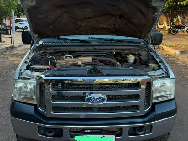 Foto 9 - Ford F250 XL 3.9 Turbo Diesel 4x4