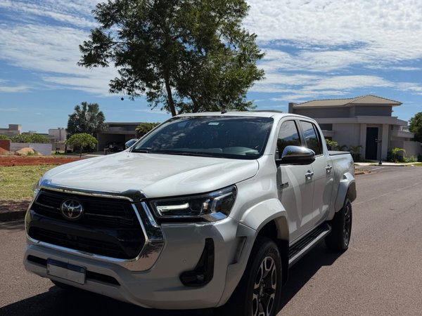 Foto 3 - Toyota Hilux SRX Plus 2.8 Turbo Diesel 4x4