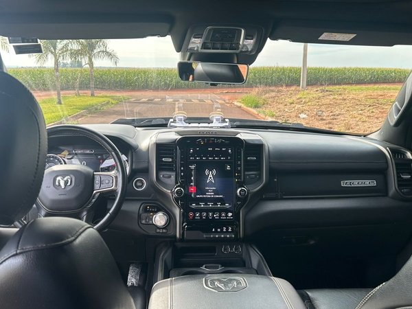 Foto 5 - RAM 1500 Rebel 5.7 V8 Gasolina 4x4
