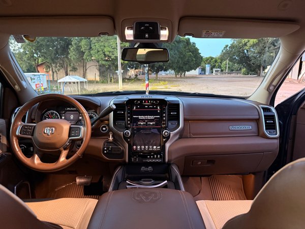 Foto 7 - RAM 2500 Laramie 6.7 Turbo Diesel 4x4