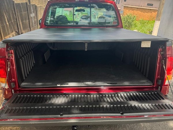 Foto 9 - Ford F250 XL 4.2 Turbo Diesel 4x2 C.S