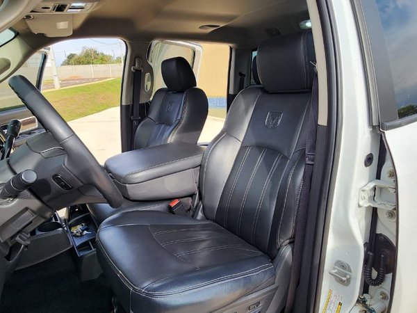 Foto 6 - RAM 2500 Laramie 6.7 Turbo Diesel 4x4