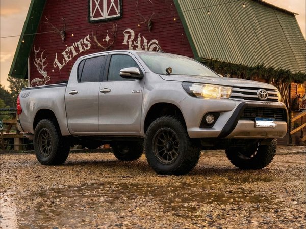 Foto 1 - Toyota Hilux SRV 2.8 Turbo Diesel 4x4