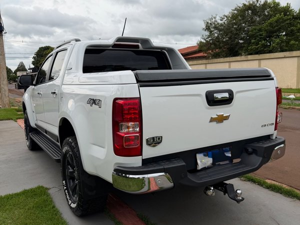Foto 3 - Chevrolet S10 High Country 2.8 Turbo Diesel 4x4