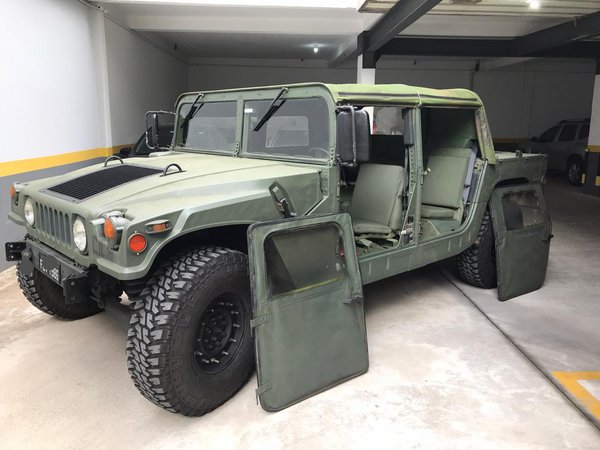 Foto 1 - Am General Hummer H1 6.5 V8 Turbo Diesel 4x4
