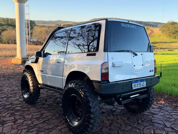 Foto 5 - Suzuki Vitara JLX Metal 1.6 8v