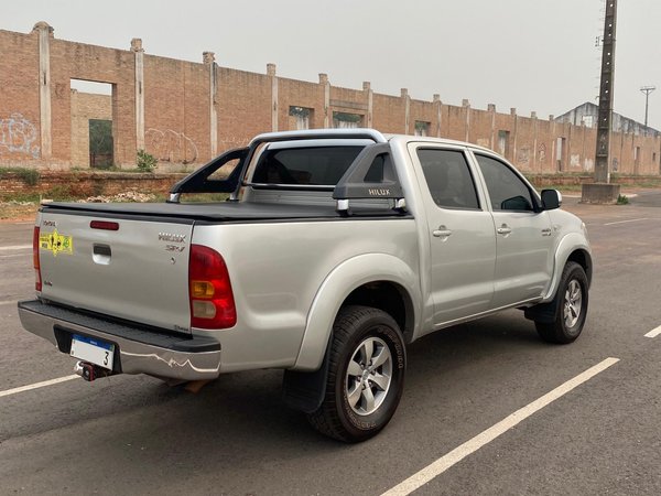 Foto 7 - Toyota Hilux SRV 3.0 Turbo Diesel 4x4
