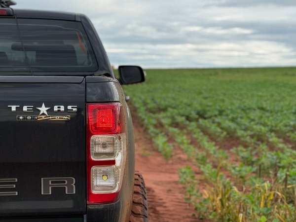 Foto 3 - Ford Ranger XLT 3.2 Turbo Diesel 4x4