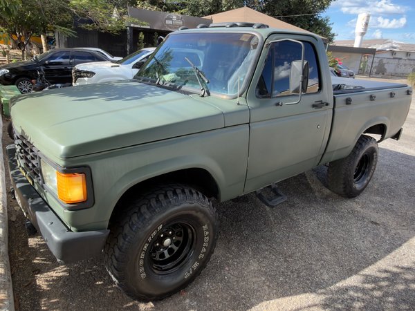 Foto 1 - Chevrolet D20 Custom 3.9D