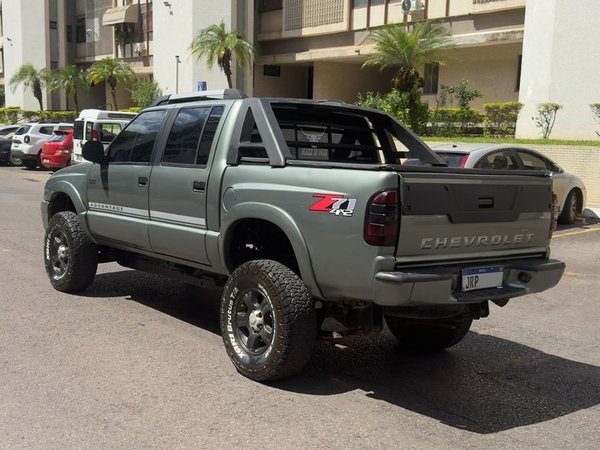 Foto 3 - Chevrolet S10 Advantage 2.4 Flex 4x2