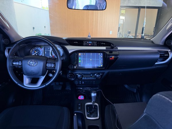 Foto 8 - Toyota Hilux SR 2.8 Turbo Diesel 4x4